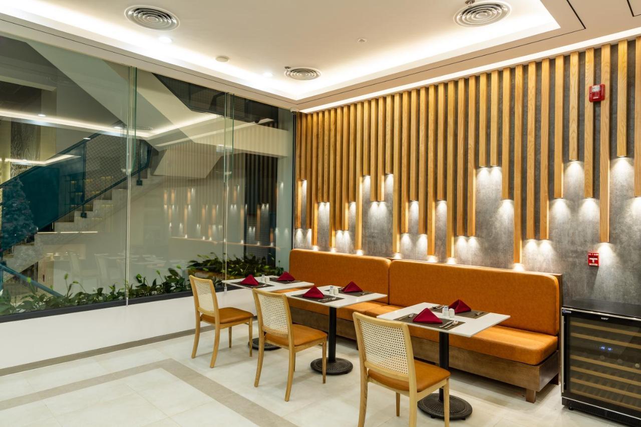 Odin Hotel Quy Nhon Bagian luar foto